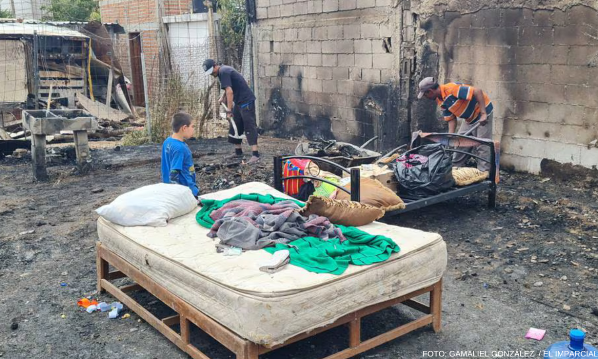 Familia de Hermosillo se queda sin nada tras incendio